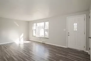 3530 Pinewood Dr, West Homestead, PA 15120 - Photo 3