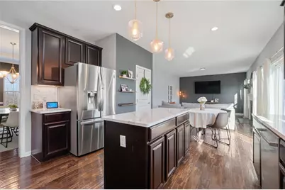 225 Foxwood Rd, Coraopolis, PA 15108 - Photo 9