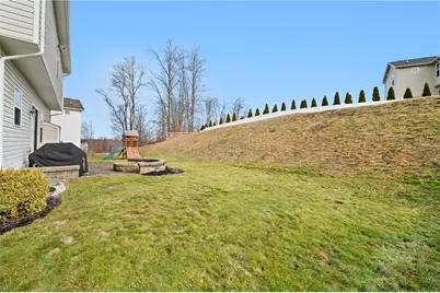 225 Foxwood Rd, Coraopolis, PA 15108 - Photo 39
