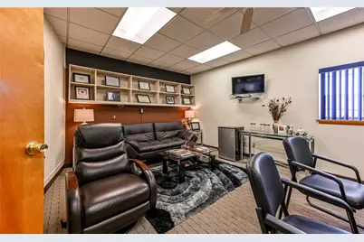 817 Main St, Pittsburgh, PA 15215 - Photo 27