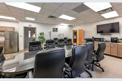 817 Main St, Pittsburgh, PA 15215 - Photo 23