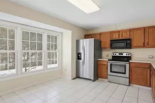 2147 Huntington Ct S, Pittsburgh, PA 15090 - Photo 11