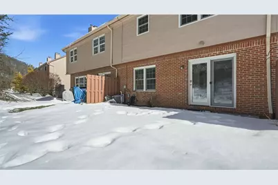 2147 Huntington Court S, Pittsburgh, PA 15090 - Photo 31