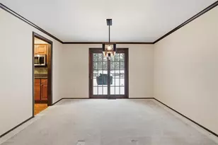 460 Bassett Dr, Bethel Park, PA 15102 - Photo 11