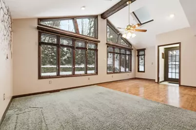 460 Bassett Drive, Bethel Park, PA 15102 - Photo 17