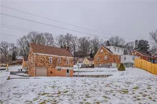 120 Ida Dr, Pittsburgh, PA 15116 - Photo 25