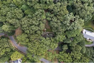 714 Irwin Dr, Edgeworth, PA 15143 - Photo 5