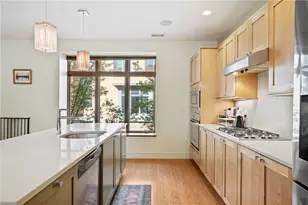 1820 Merriman Wy, Pittsburgh, PA 15203 - Photo 9