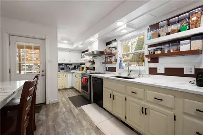 550 Halcomb Ave, Clairton, PA 15025 - Photo 15