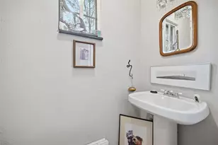 265 Morrison Dr, Pittsburgh, PA 15216 - Photo 15