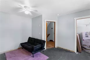 374 Harrison St, Sharon, PA 16146 - Photo 19