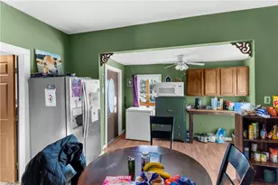 374 Harrison St, Sharon, PA 16146 - Photo 11