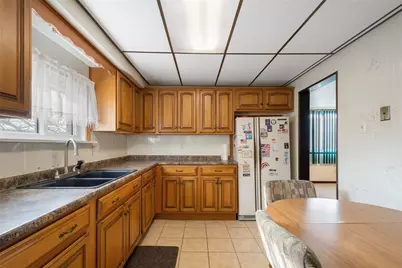 17 Hickory St, Burgettstown Boro, PA 15021 - Photo 9