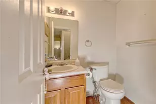 128 Winston Way, Greensburg, PA 15601 - Photo 5