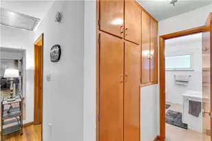 101 N 6th St, Youngwood, PA 15697 - Photo 15