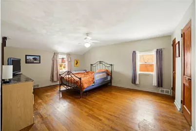 953 Elizabeth Street, Wilkins Township, PA 15221 - Photo 19