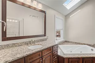 112 Field Club Dr W, Robinson Twp, PA 15136 - Photo 23