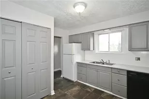 9 Lelia St, Pittsburgh, PA 15211 - Photo 9