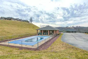 6237 Overlook Ln, Rostraver, PA 15012 - Photo 27