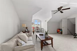 6237 Overlook Ln, Rostraver, PA 15012 - Photo 21