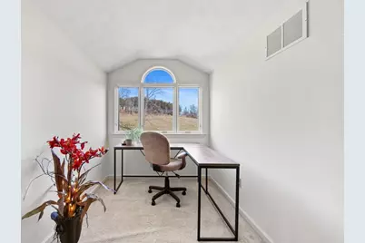 6237 Overlook Lane, Rostraver, PA 15012 - Photo 23