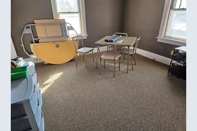 185 N Buhl Farm Dr, Hermitage, PA 16148 - Photo 5