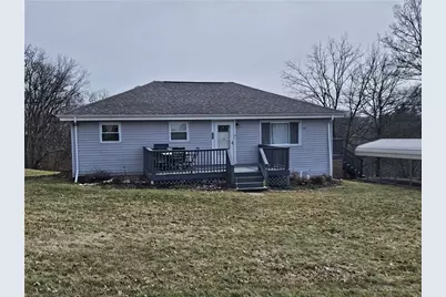 302 Wylie Ave, Houston, PA 15342 - Photo 1