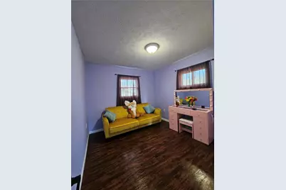 302 Wylie Ave, Houston, PA 15342 - Photo 23