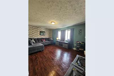 302 Wylie Ave, Houston, PA 15342 - Photo 9