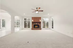 328 Cambridge Dr, Adams Township, PA 16046 - Photo 17