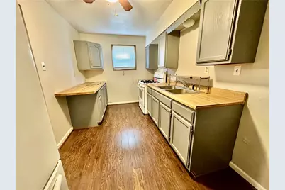 1302 Barkley Rd, McKeesport, PA 15133 - Photo 7