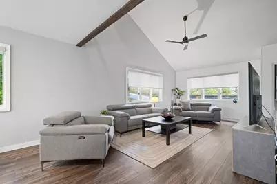 360 Hickory Grade Rd, Bridgeville, PA 15017 - Photo 7