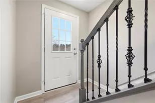 347 Trinity Wy, Pine Township, PA 15090 - Photo 5