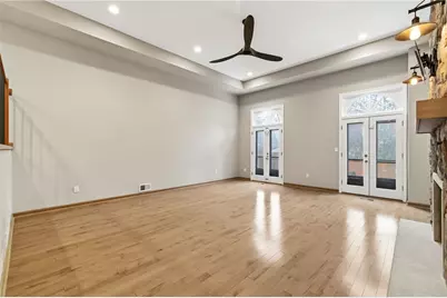 709 Clyde St, Pittsburgh, PA 15213 - Photo 7