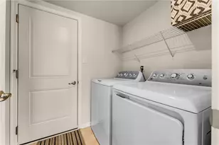 1017 Blackhawk Dr, Middlesex Township, PA 16059 - Photo 33