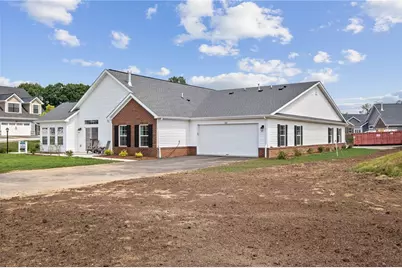 1020 Autumn Woods Drive, Jackson Township, PA 16033 - Photo 5