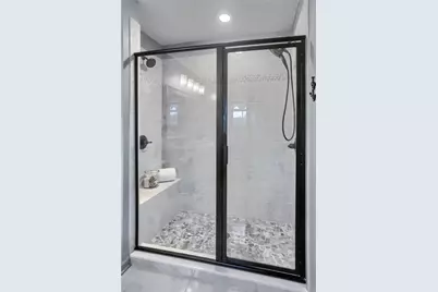 217 Noble Woods Dr, Coraopolis, PA 15108 - Photo 21