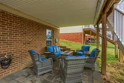 217 Noble Woods Dr, Coraopolis, PA 15108 - Photo 37