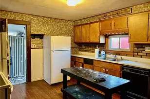 202 Fuller St, Somerset Boro, PA 15501 - Photo 7