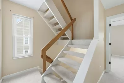 2643 Hunters Point Drive, Pittsburgh, PA 15090 - Photo 5