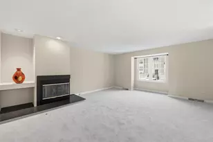 2643 Hunters Point Dr, Wexford, PA 15090 - Photo 3