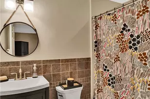 4019 Bentwood Dr, Canonsburg, PA 15317 - Photo 27