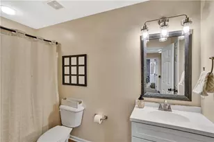 4019 Bentwood Dr, Canonsburg, PA 15317 - Photo 21