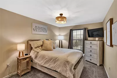 4019 Bentwood Drive, Canonsburg, PA 15317 - Photo 19