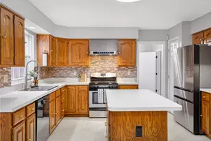 51 Colony Oaks Dr, Pittsburgh, PA 15209 - Photo 11