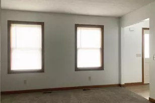 32 Intermediate Unit Dr, California, PA 15423 - Photo 7