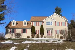 32 Intermediate Unit Dr, California, PA 15423 - Photo 1