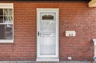 615 Roosevelt Ave, Pittsburgh, PA 15202 - Photo 5