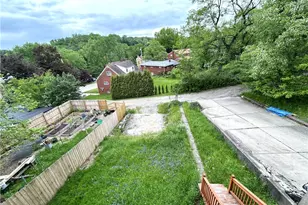 305 Marion Ave, Pittsburgh, PA 15221 - Photo 21