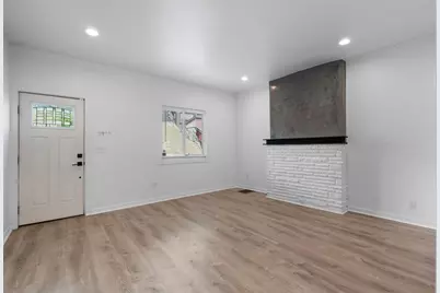 97 Wyoming St, Pittsburgh, PA 15211 - Photo 7